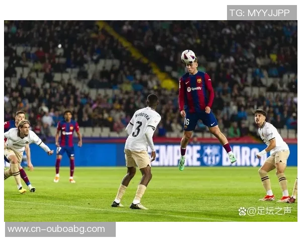 巴萨足球传奇:从辉煌历史到未来展望的全景回顾